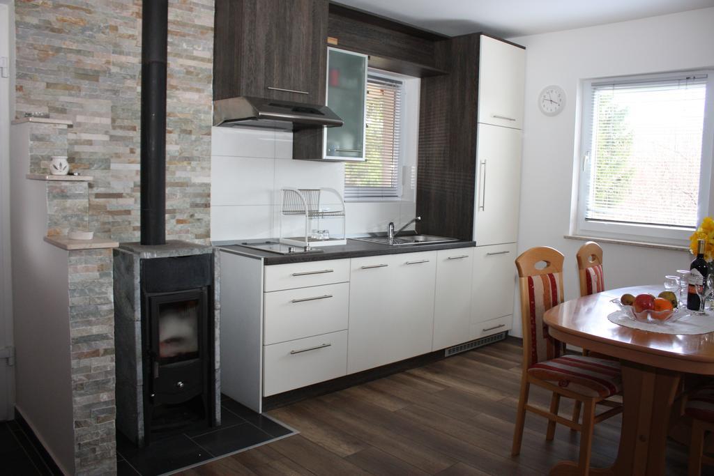 D.I.M. Holiday House Seliste Dreznicko Bagian luar foto