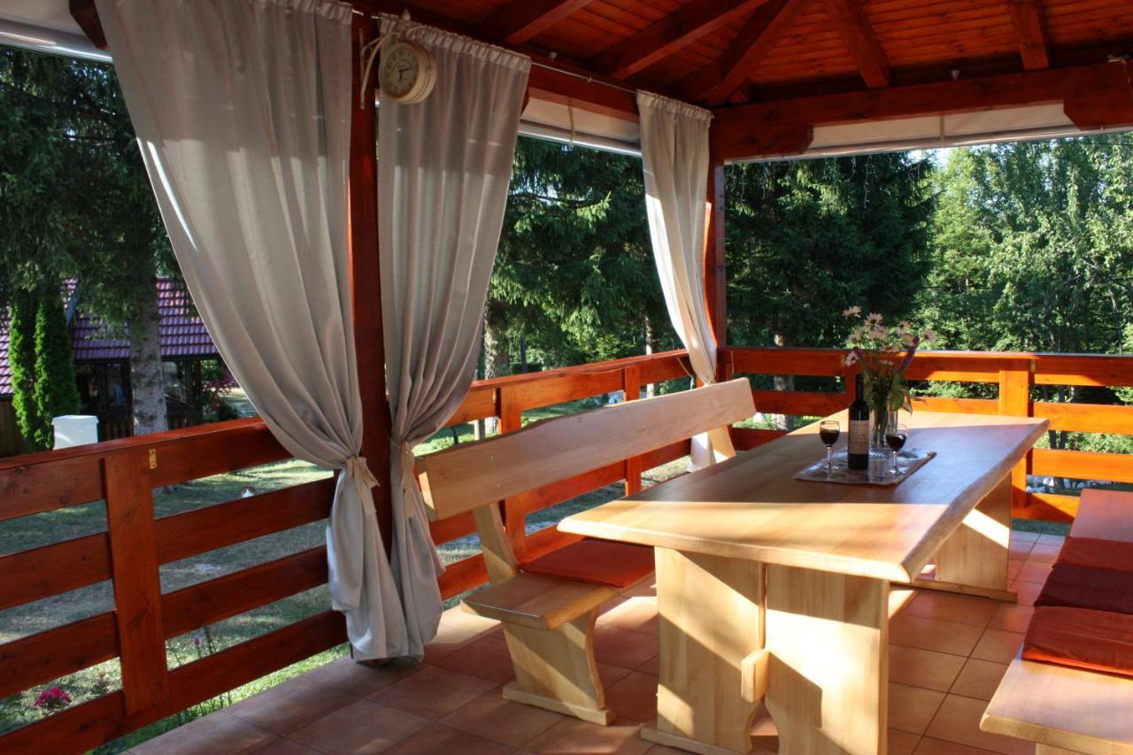 D.I.M. Holiday House Seliste Dreznicko Ruang foto